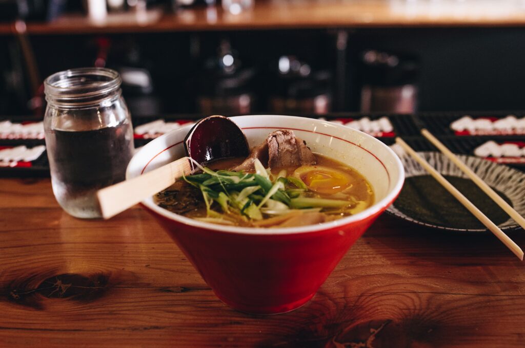 Suppen in Hamburg, Asiatische Suppe mit Nudeln