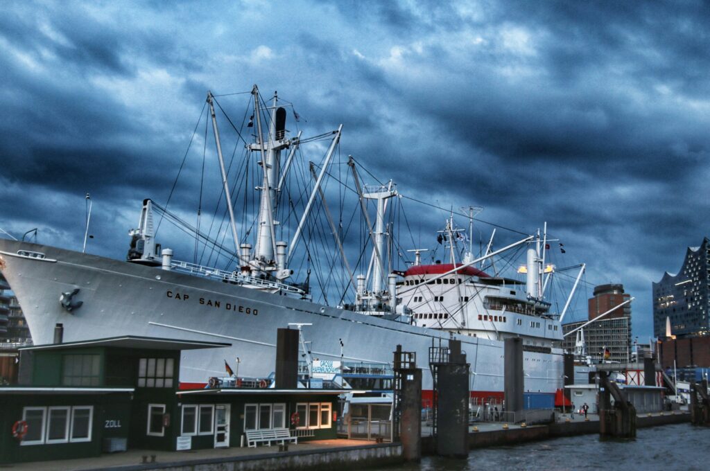Cap San Diego: Museumsschiff im Hamburger Hafen